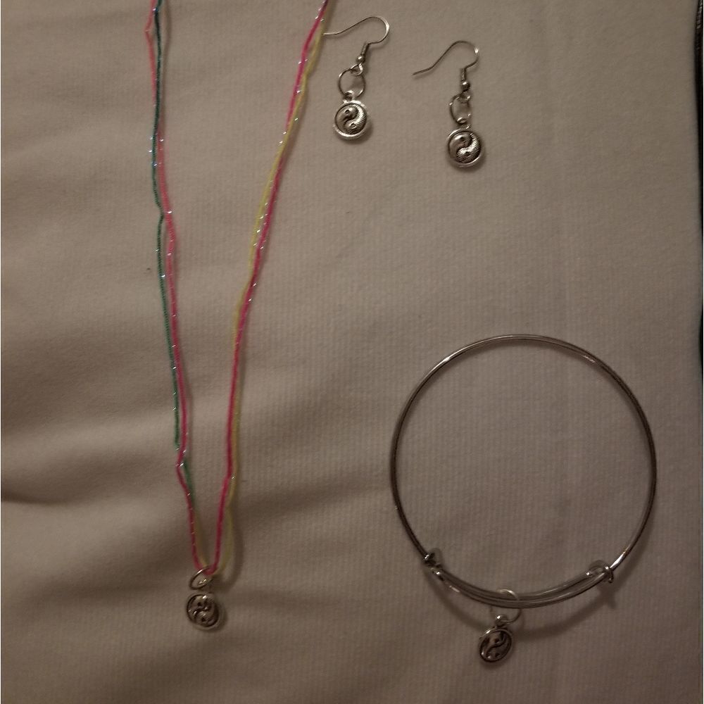 His & hers ying & yang set